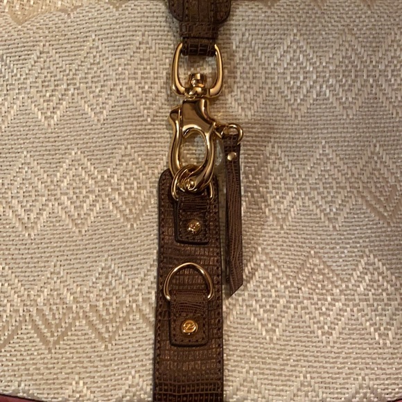 Francesco Biasia woven purse - Picture 3 of 6